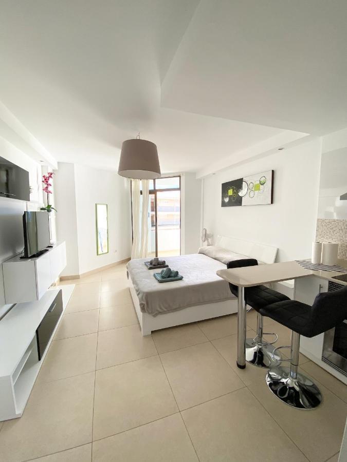 לוס כריסטיאנוס Aloha Summerland Vip Studio Sea & Pool View מראה חיצוני תמונה